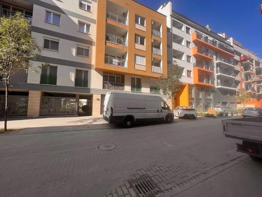 Karzo Property Lk 206 Budapest Bagian luar foto