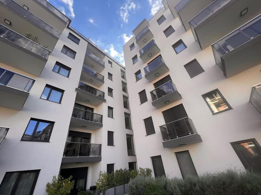 Karzo Property Lk 206 Budapest Bagian luar foto